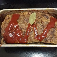 A picture of Classic Meatloaf.