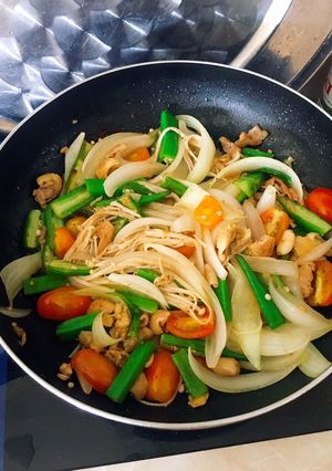 Hình của món Da gà (thừa sau khi lọc thịt làm ruốc) làm món gì cho ngầu :)).