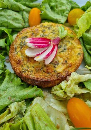 Une photo de Quiches sans pâte aux fanes de radis