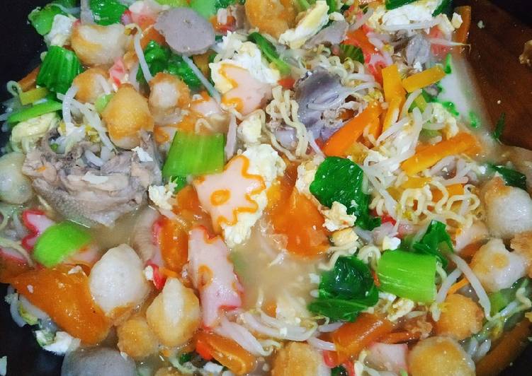 Langkah Mudah untuk Menyiapkan Seblak Sayur Tulang 🍜 yang Menggugah Selera