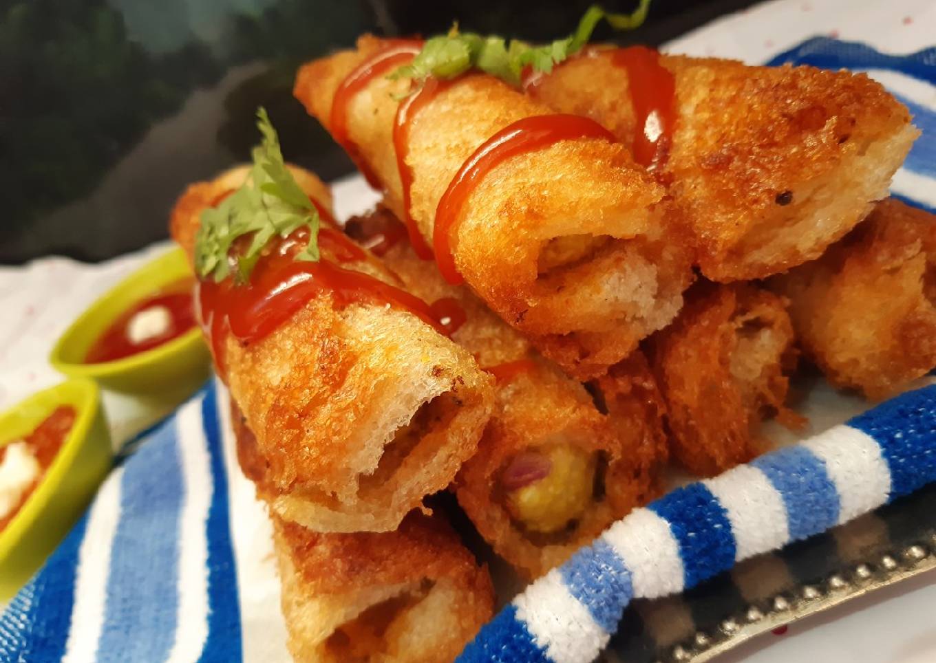 Roll and sholl, Paneer sandwich
