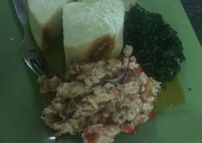 Step-by-Step Guide to Make Speedy Boiled yam with egg sauce and vegetable