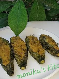 भरवा करेला (Bharwa karela recipe in Hindi) रेसिपी मुख्य फोटो