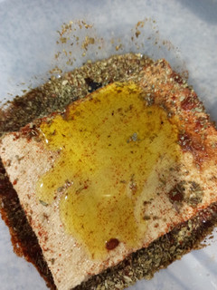 Una foto de Tofu marinado🧂(vegano 🌱)