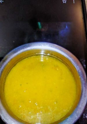 सादी दाल (Plain Dal Recipe in Hindi) रेसिपी मुख्य फोटो