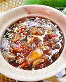 Mango with Sweet Fish Sauce