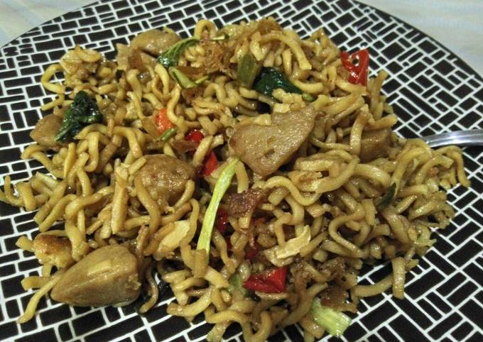 Mi Goreng Bumbu Sendiri (Enak dan Gampang)