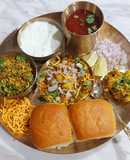 Kolhapuri Misal Pav