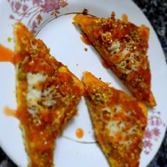 A picture of Aloo sesame toast.