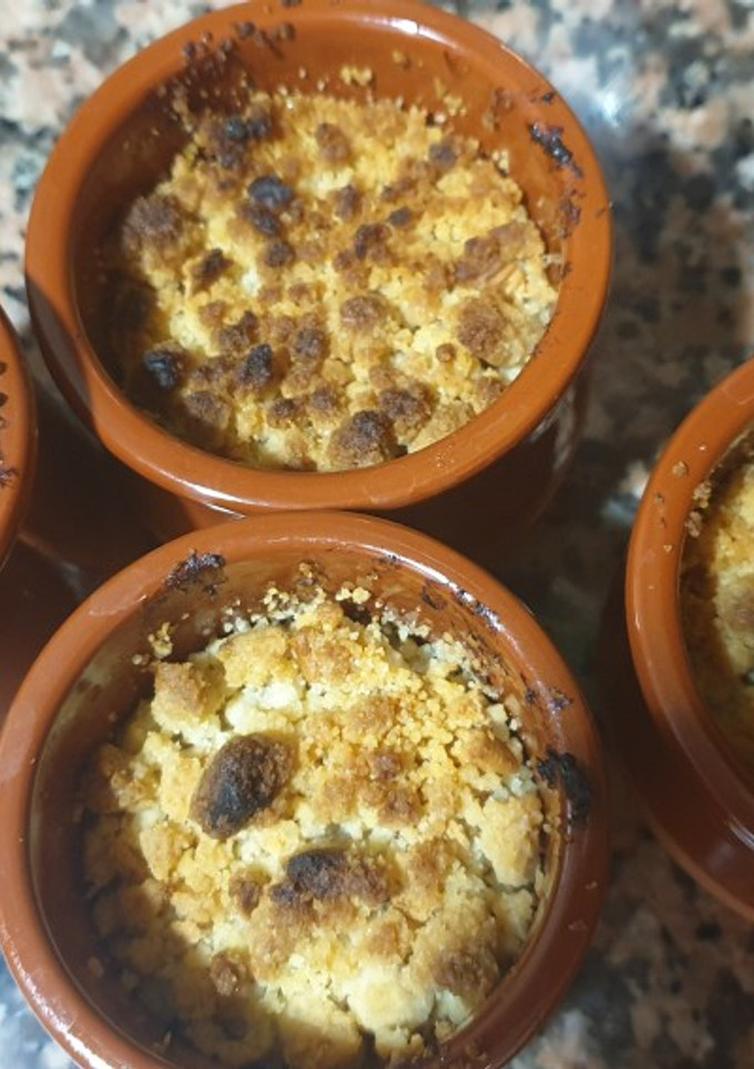 Una foto de Crumble de manzana