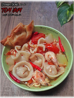 Foto resep Steam Boat Kuah Tom Yum Rice Cooker ala Violet Azalea