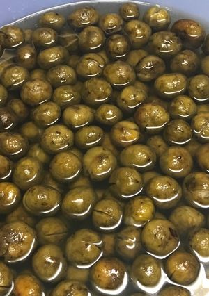 Hình của món Sấu ngâm chua ngọt.
