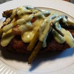 A picture of Brad's schnitzel oskar.