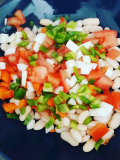 Una foto de Ensalada de alubias