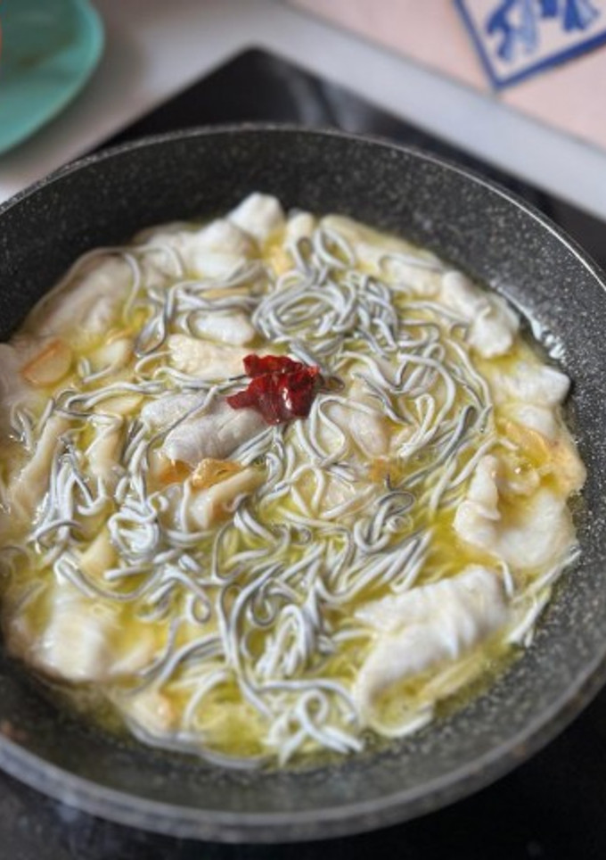 Una foto de Cocochas de Bacalao y Gulas