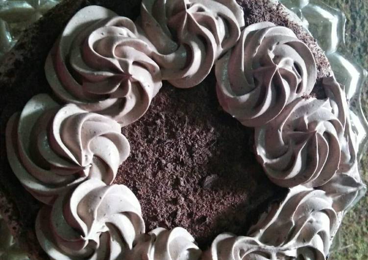 Step-by-Step Guide to Make Favorite Chocolate cake