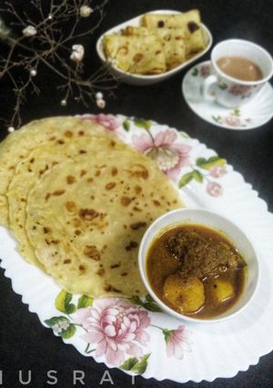 হাতে বেলার ঝামেলা ছাড়াই পরোটা (haathe belar jhamela charai parota recipe in Bengali) রেসিপির প্রধান ছবি