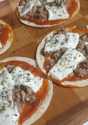 Una foto de 🍕Mini pizzas de atún o pata