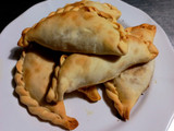 Empanadas de atún, cebolla y pimientos 😋🍽️🍔🐟🫑🌶️🧅