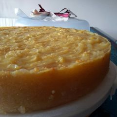 A picture of AMIEs Special CASSAVA Cake.