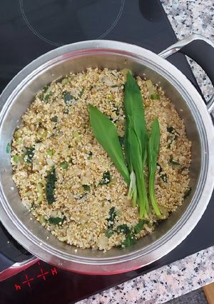 Medvehagymás-zellerszáras kölesköret recept fotója