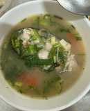 Canh cá lăng nấu chua