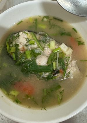 Hình của món Canh cá lăng nấu chua.