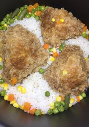 Foto resep Nasi ayam kfc rice cooker