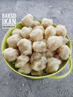 Foto resep BAKSO IKAN RUMAHAN untuk sop