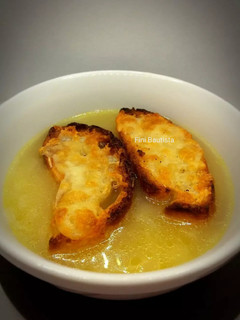 Una foto de Sopa de cebolla