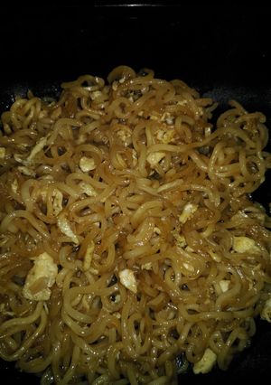 Foto resep Mie goreng yang digoreng 😂
