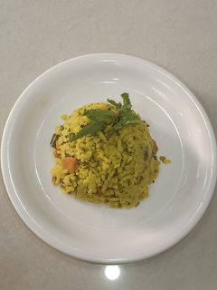 વેજ પાલક ખીચડી (Veg Palak Khichdi Recipe In Gujarati) રેસીપી મુખ્ય ફોટો
