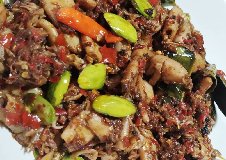Rahasia Bikin Sambal cumi asin pete pedas 👌 Anti Gagal