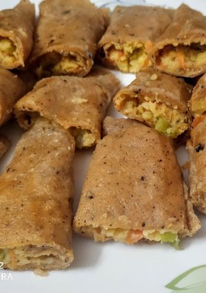 A picture of Boiled semolina roll.