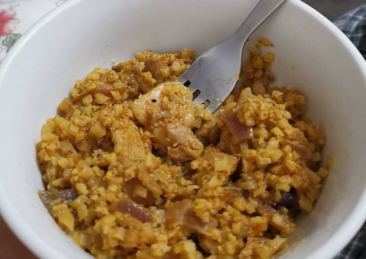 My take on chicken biriyani with cauliflower rice