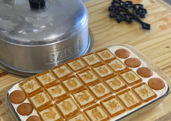 Simple Way to Make Super Quick Homemade Chessmen Banana Pudding Pie