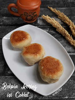 Foto resep Bakpia Kering isi Coklat