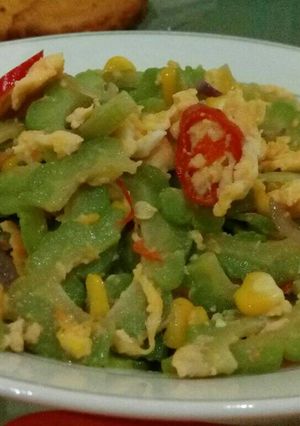 Foto resep Tumis pare telur