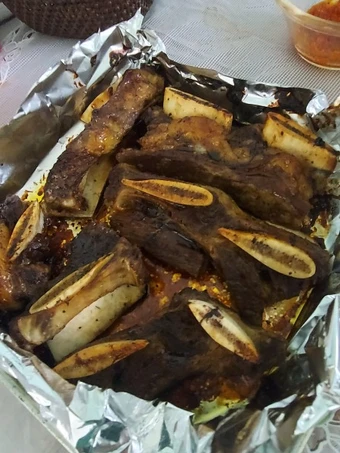 Cara Gampang Menyiapkan Resep Iga Panggang Simple + Tips Empuk Anti Ribet, Mantap