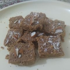 A picture of Gud Papdi.
