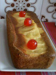 Una foto de Bizcocho o keike con manzana