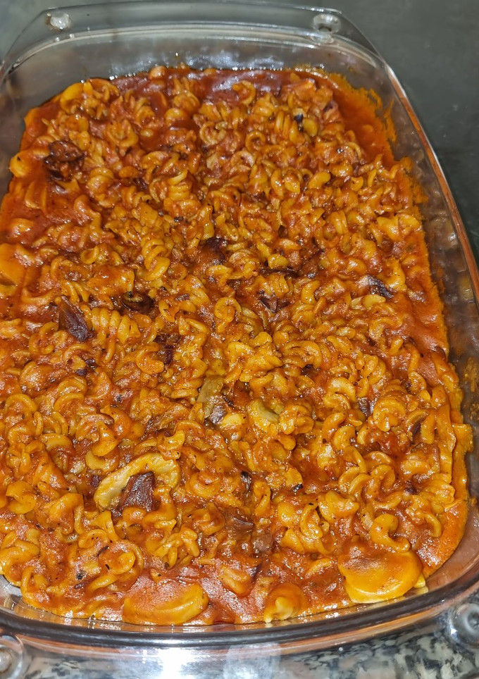 Una foto de Pasta con calamares en salsa americana TM31