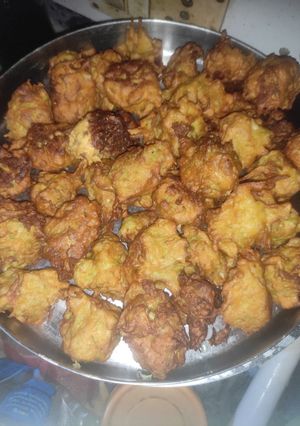 लौकी के पकौड़े (Lauki ke pakode recipe in hindi) रेसिपी मुख्य फोटो
