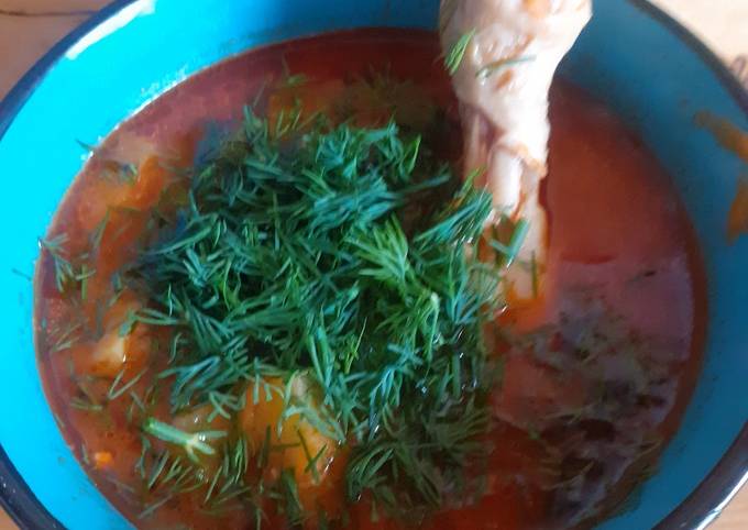 Томатный суп с сырными клецками