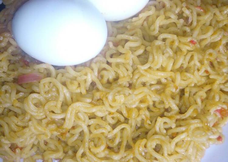 Quick jollof indomie