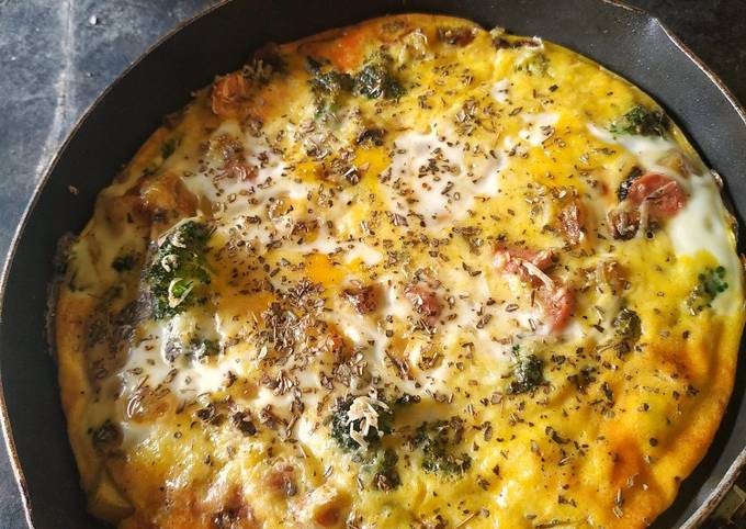 Resep Frittata - Italian Omelette oleh Saluna Mahira - Cookpad