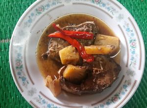 Hình của món Cá kho thơm (cá ngừ, cá cam...).