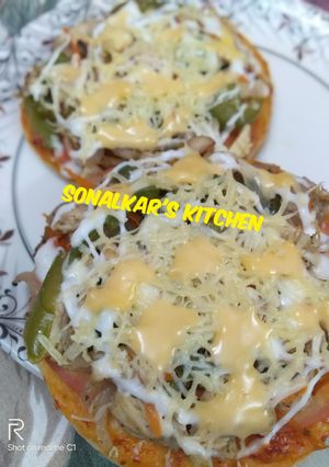 A picture of Mini Pizza.