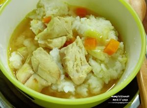 Gambar Nasi Bubur Sup Ayam - Bayi 1 Tahun