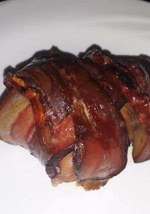 Una foto de Muslo de pollo 🐔 relleno